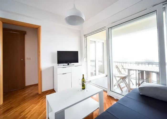 Апартаменты Dream Нин